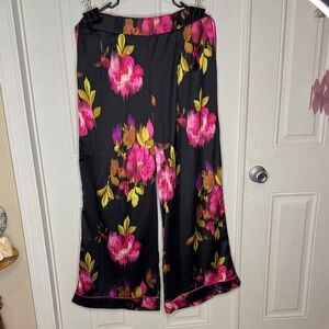Floral Black Pants satin